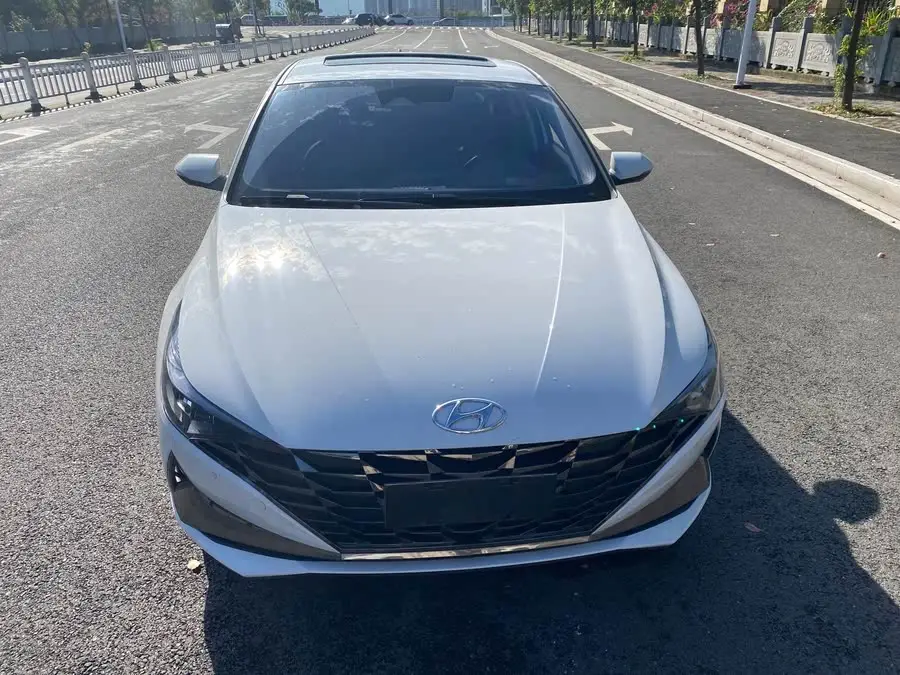 إيلانتر 2022 1.5L CVT GLX النخبة