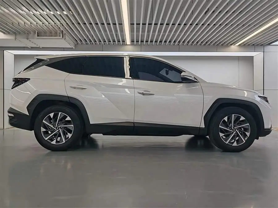 2021 هيونداي توكسون L 1.5T DCT GLX النسخة المتميزة