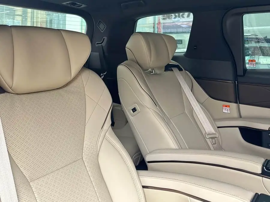 ألفارد 2024 بنظام مزدوج 2.5 لتر النسخة المميزة