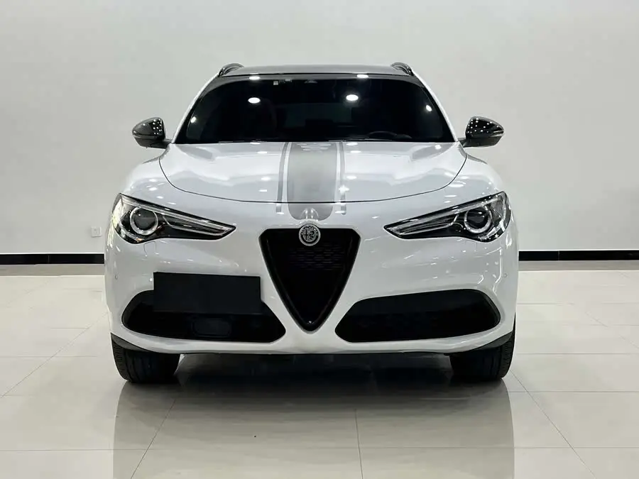 Stelvio 2020 Model 2.0T 280HP Luxury Edition