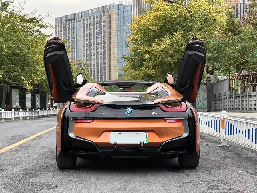 BMW i8 2019 Convertible Sports Car