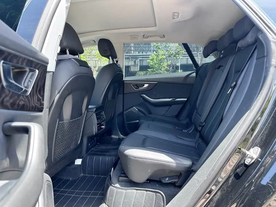 أودي Q8 2022 55 TFSI الفاخرة الديناميكية