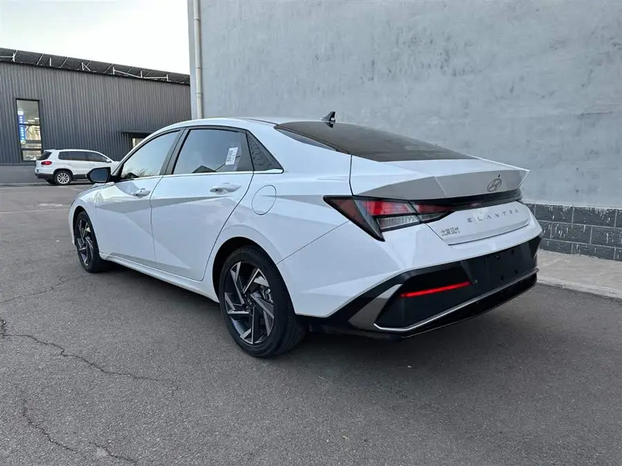 إيلانتر 2023 1.5 لتر CVT GLS النسخة الرائدة