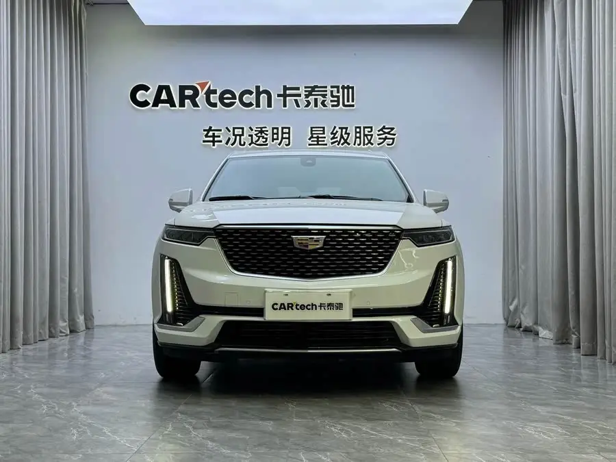 كاديلاك XT6 2022 2.0T ستة مقاعد دفع رباعي فاخر