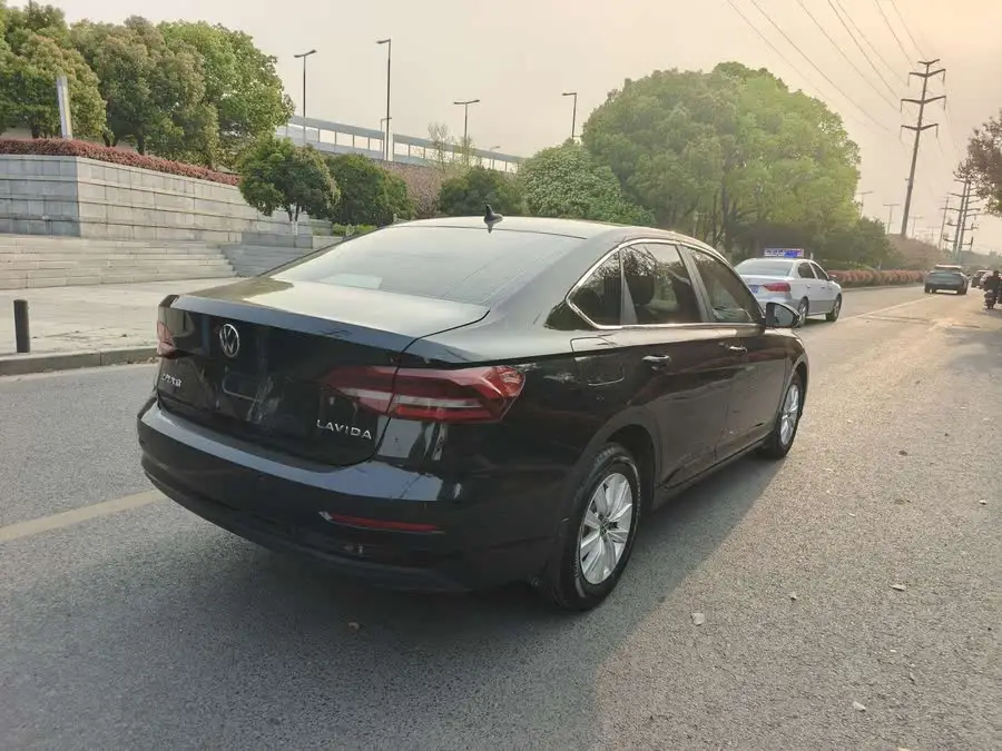 Lavida 2021 1.5L Automatic Comfort Version