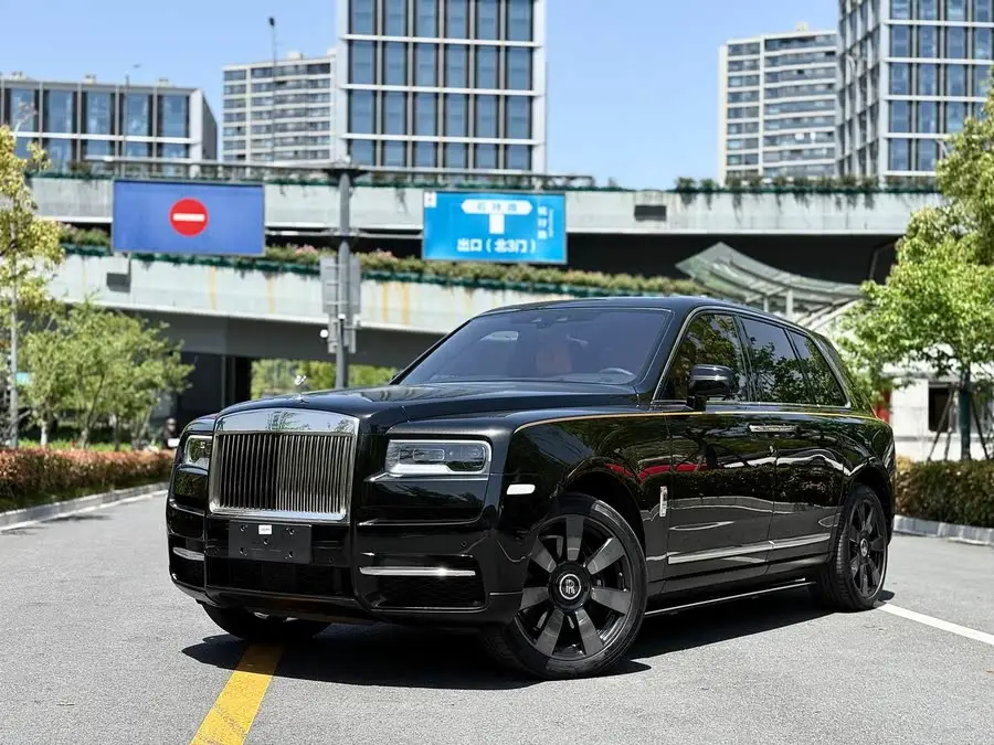 كولينان 2024 النسخة رباعية المقاعد