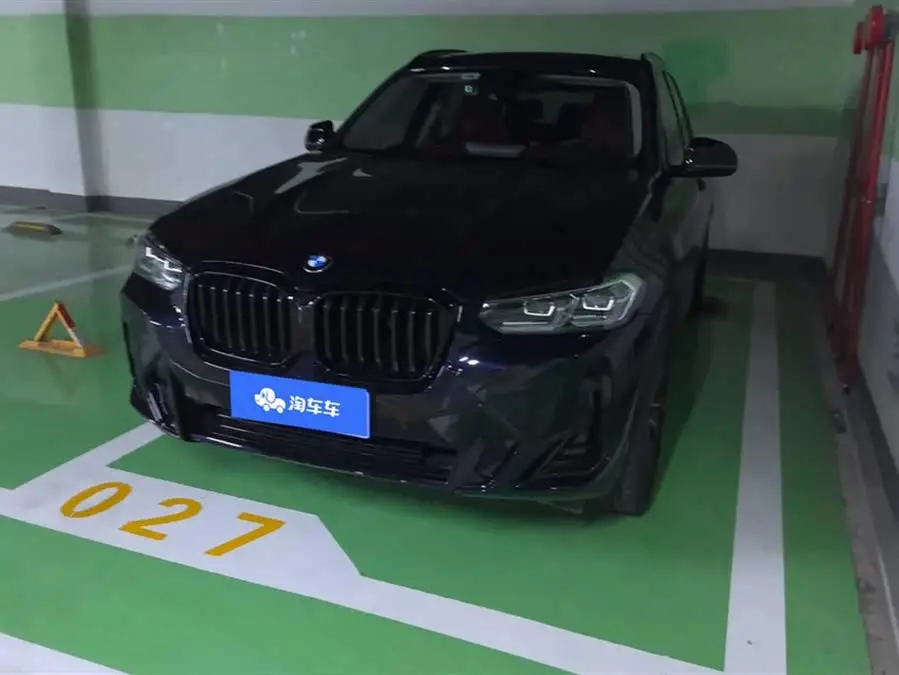 BMW X3 2022 xDrive30i Leading Edition M Night Package