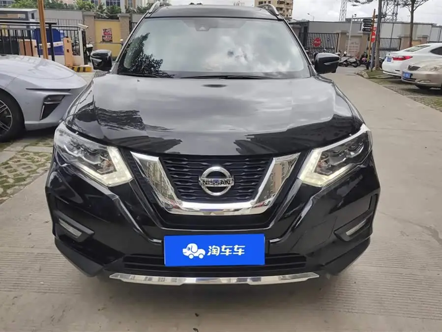 2020 نيسان إكس تريل 2.0 لتر XL بريميوم CVT 2WD إصدار الراحة الذكية