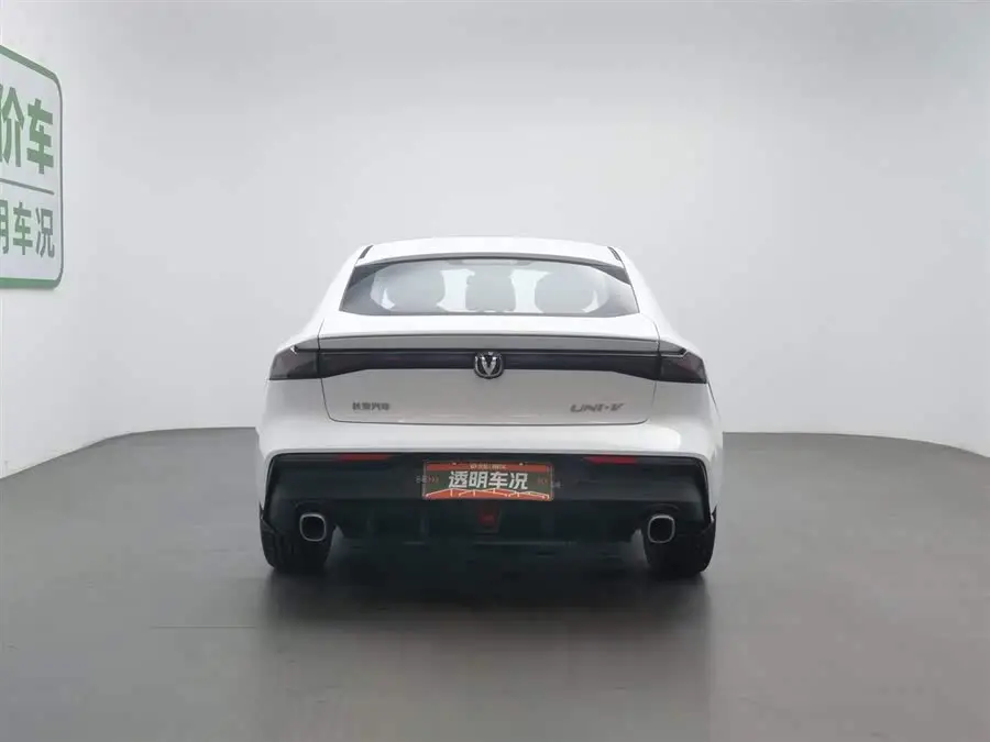 Changan UNI-V 2022 1.5T Premium