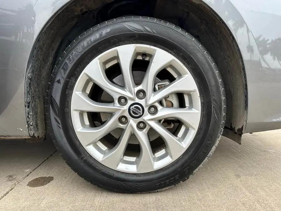 نيسان سيلفي 2022 كلاسيك 1.6XL CVT الفاخرة