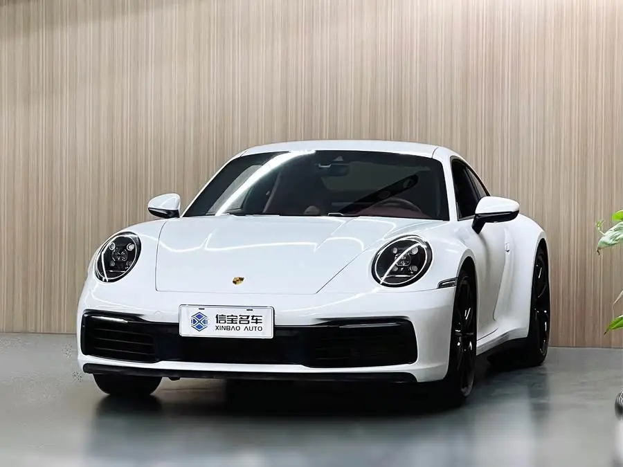 بورش 911 2023 كاريرا 3.0T