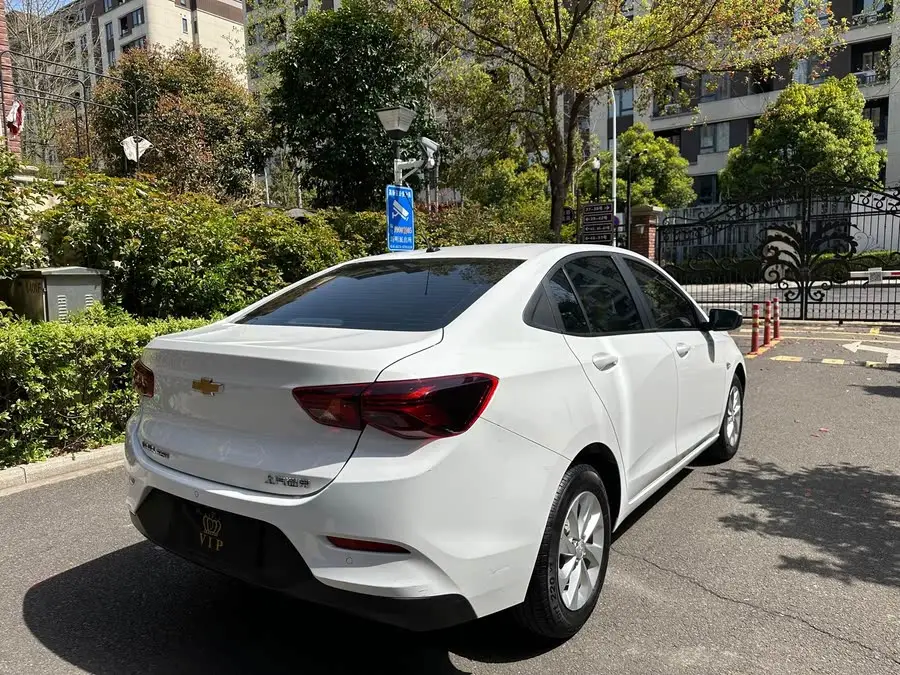 2022 شيفروليه أفيو 325T أوتوماتيكي إكسي نويه