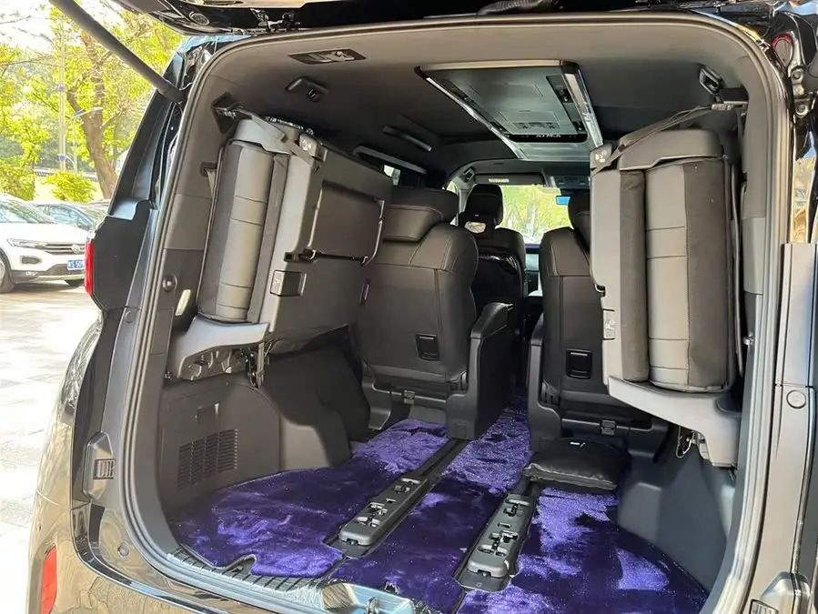 ألفارد 2024 هايبرد 2.5 لتر بريميوم