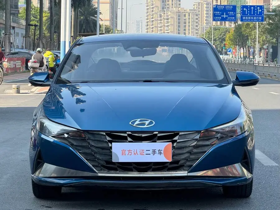 Elantra 2021 1.5L CVT LUX Premium