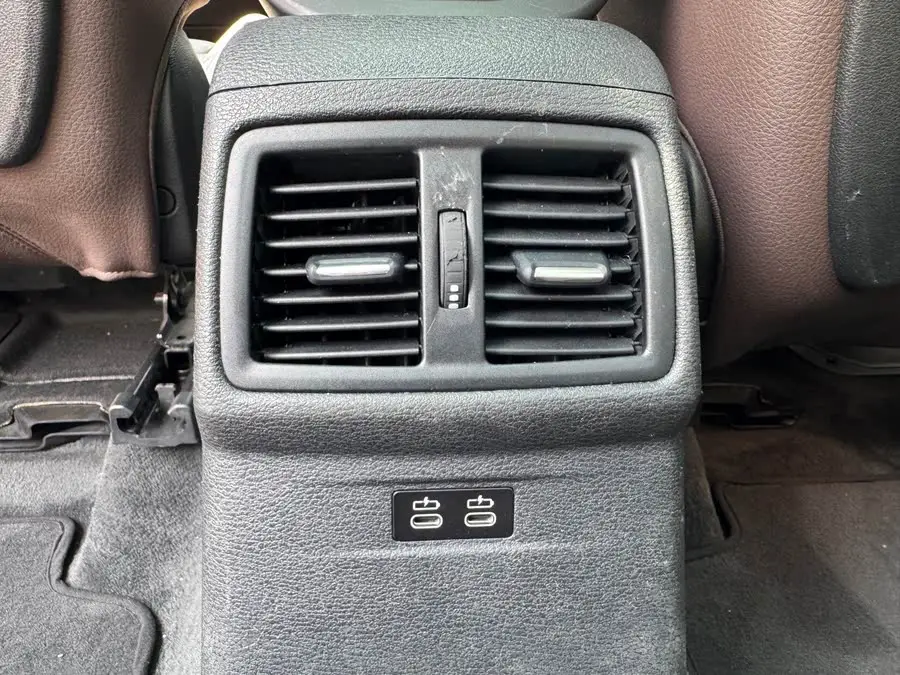 BMW X1 2021 sDrive25Li Leading Edition