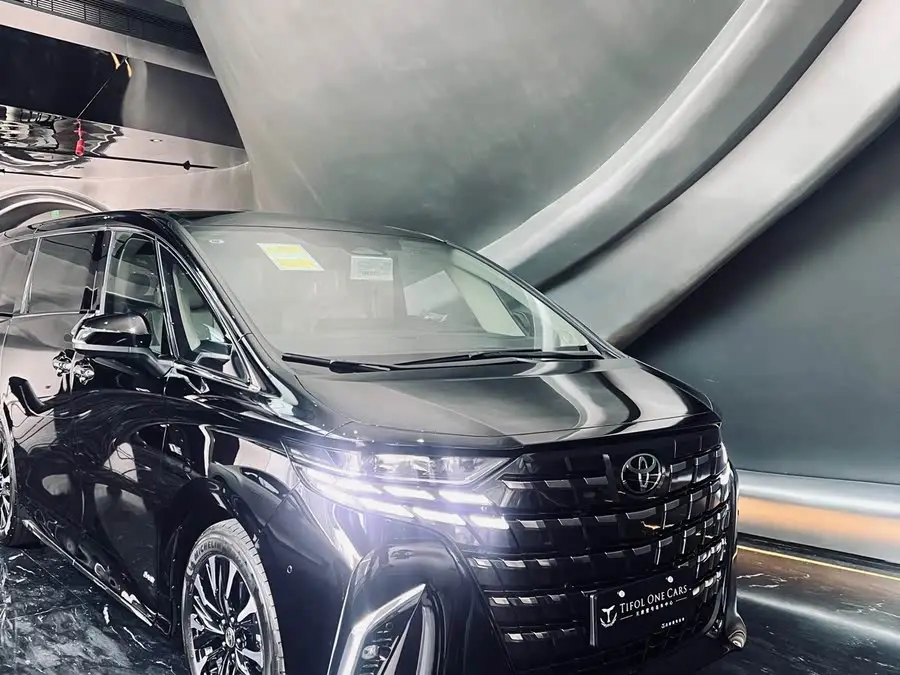 ألفارد 2024 طراز مزدوج المحرك 2.5 لتر إصدار بريميوم