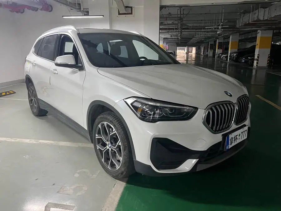 BMW X1 2021 sDrive25Li Leading Edition