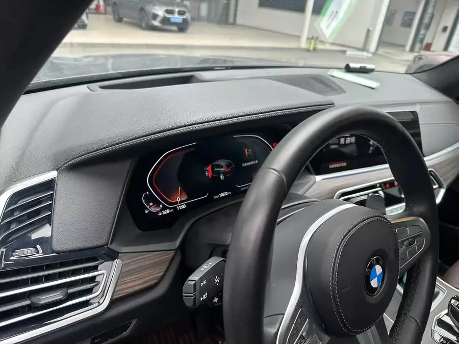 BMW X5 2022 Model Facelift xDrive 40Li M Sport Package