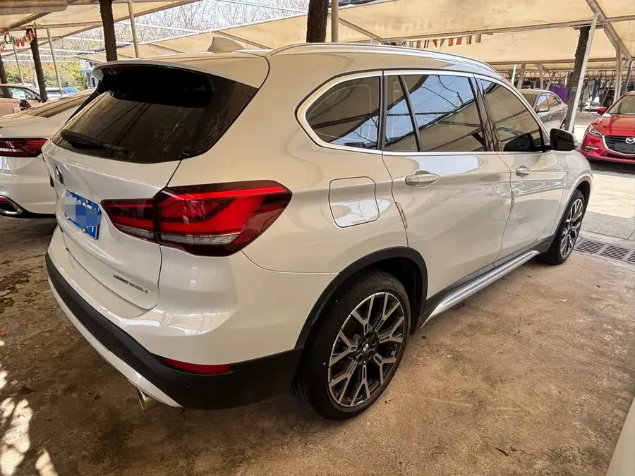 BMW X1 2021 xDrive25Li Premium