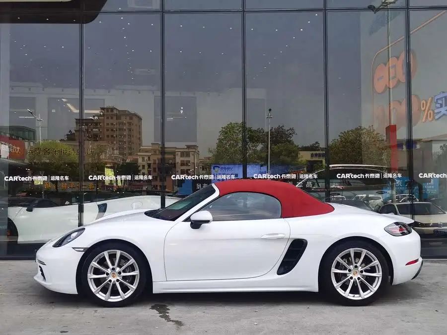 Porsche 718 2020 Model Boxster 2.0T