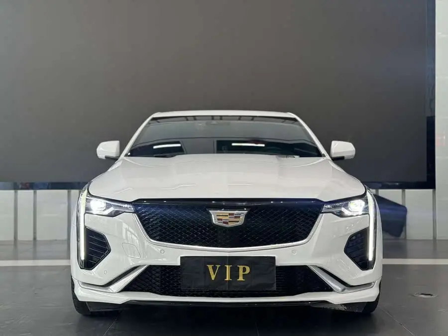 كاديلاك CT4 2021 28T بريميوم