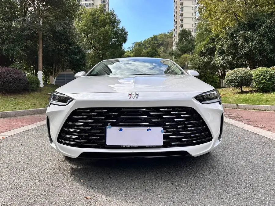 بيوك ريجال 2024 28T إصدار الاستمتاع