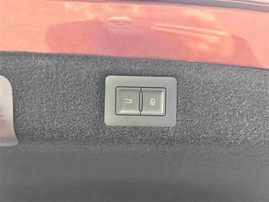 Sealion 2023 DM-i 1.5L 121km Premium