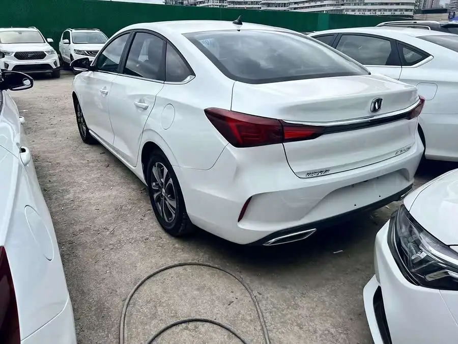 إيدونغ 2020 بلس 1.6 لتر GDI أوتوماتيكي فاخرة