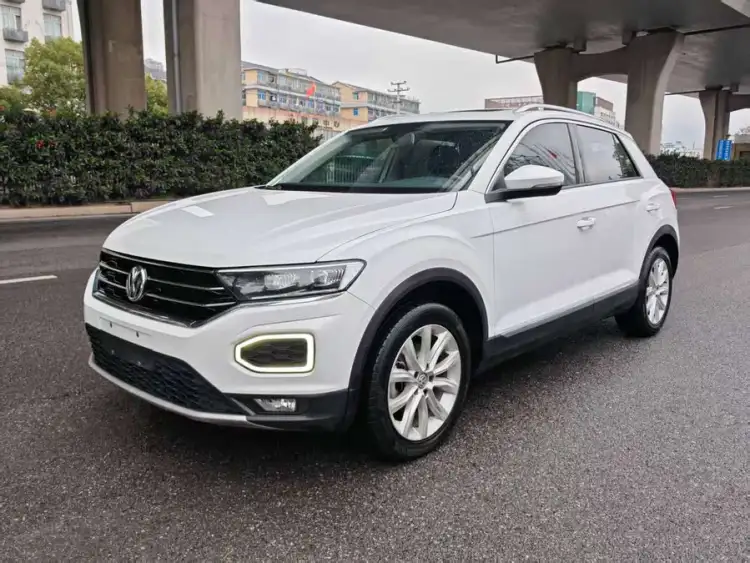 T-ROC 2020 Model 230 TSI DSG Two-Wheel Drive Fashion Edition