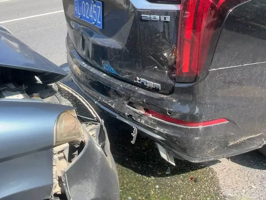 Cadillac XT6 2021 2.0T Seven-Seater AWD Premium Model