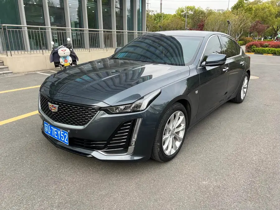 كاديلاك CT5 2021 28T فاخرة