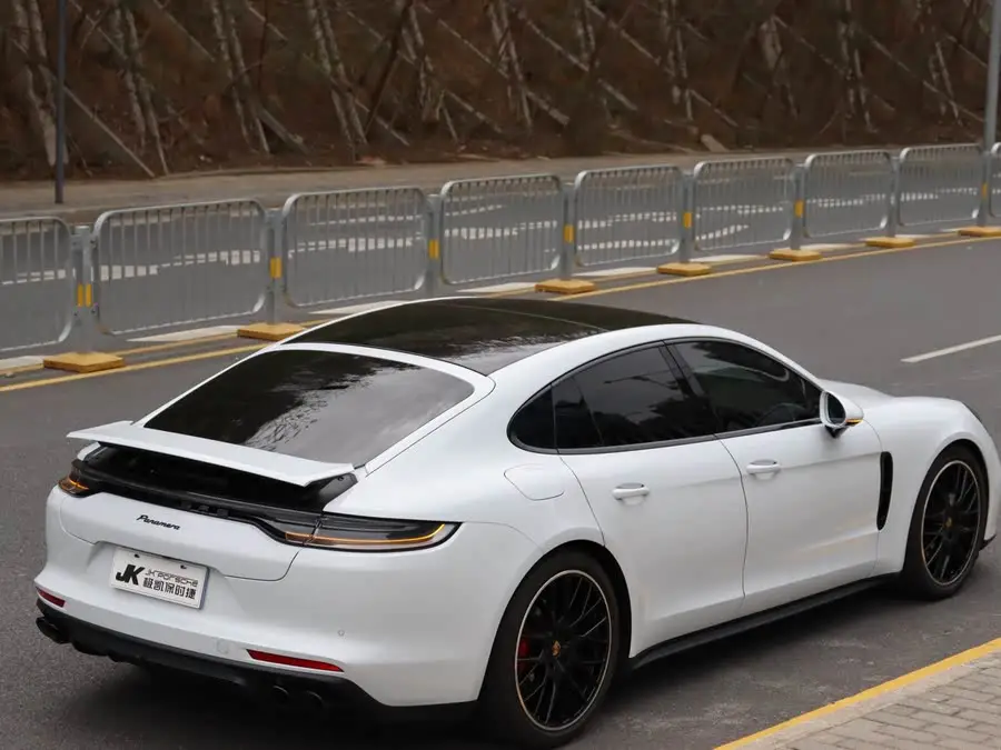 2022 Panamera 2.9T Platinum Edition