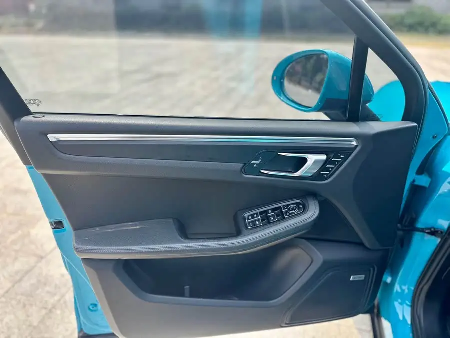 2020 Macan Macan 2.0T