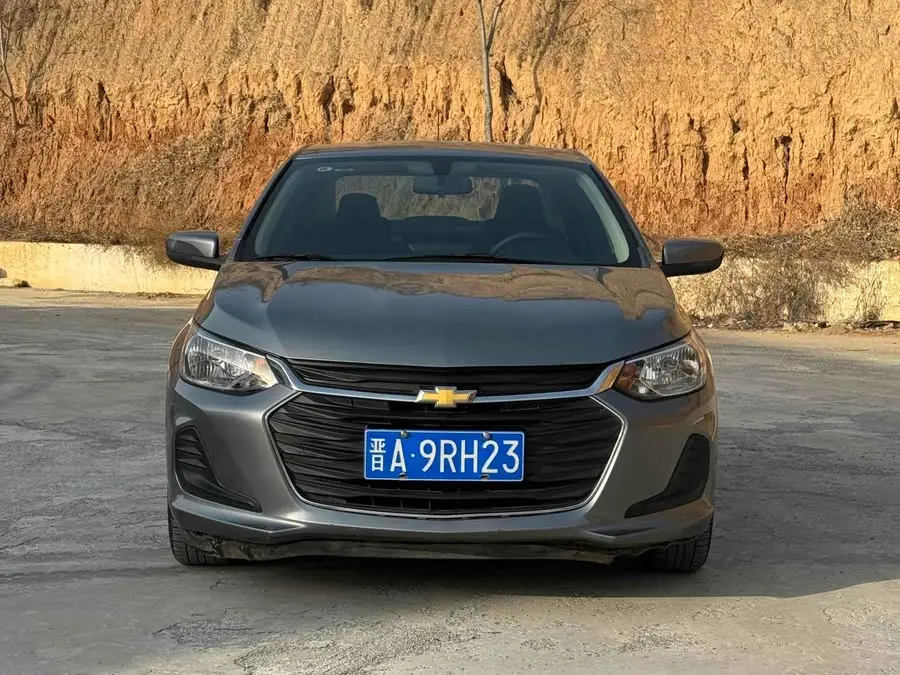 2020 شيفروليه كافاليير 325T أوتوماتيكي إكسينيو