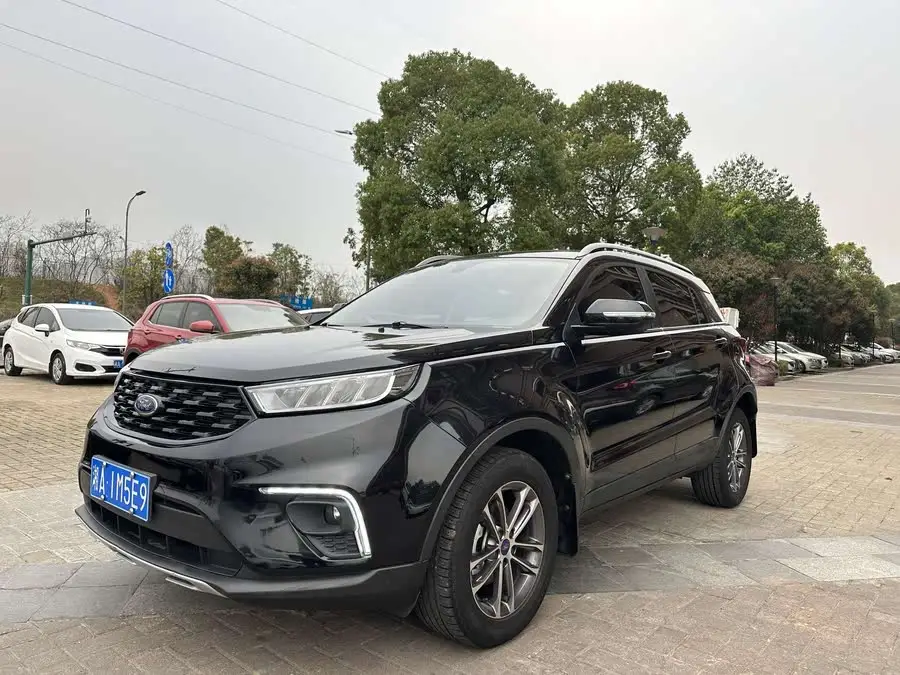 طراز 2020 لنجية لنجية S EcoBoost 145 CVT بلاتينيوم