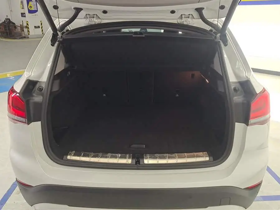 BMW X1 2021 sDrive25Li الطراز الرائد