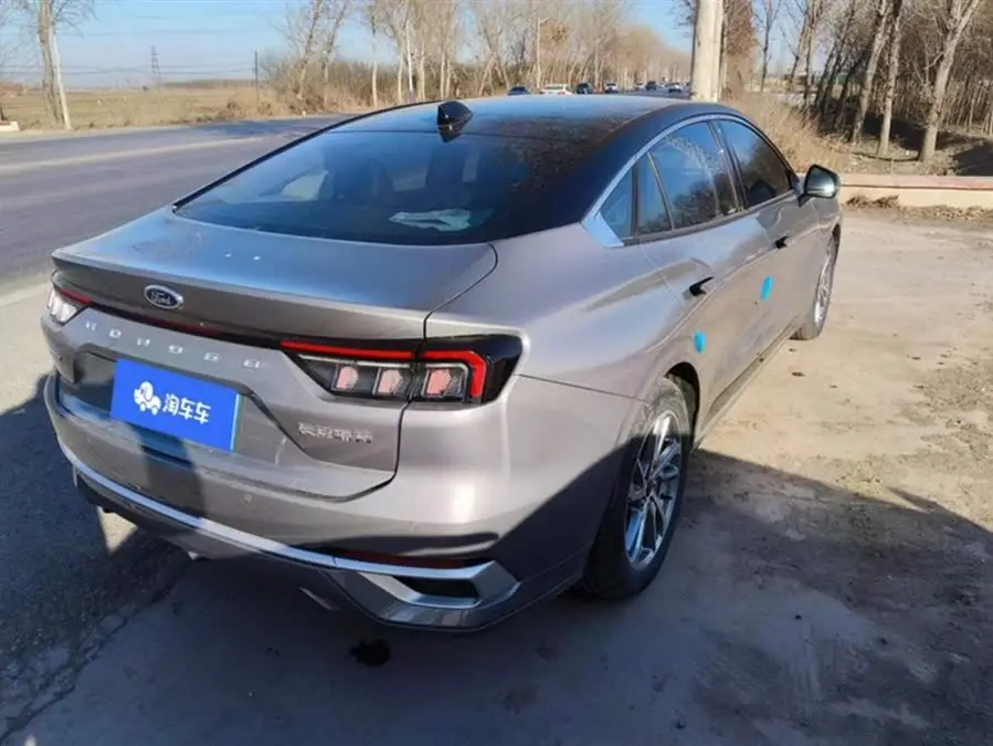 2022 Ford Mondeo EcoBoost 245 Luxury