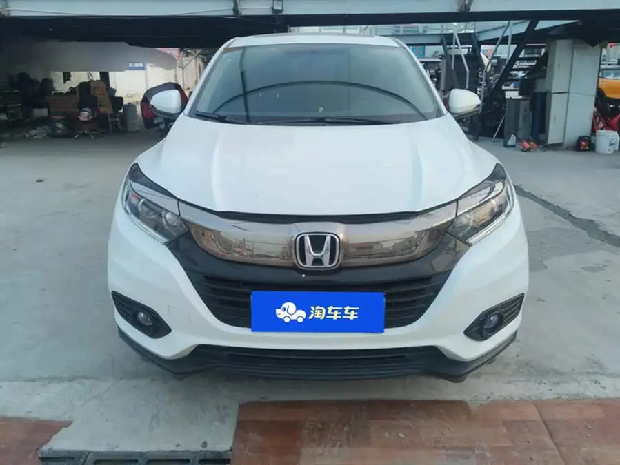 هوندا HR-V 2020 1.5 لتر CVT النسخة النخبوية