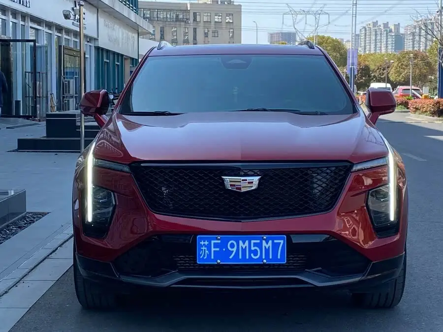Cadillac XT4 2024 28T AWD Luxury