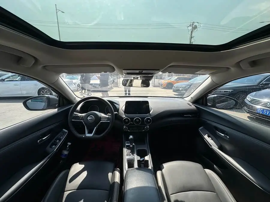 2021 نيسان سيلفي 1.6 لتر XL CVT نسخة الاستمتاع