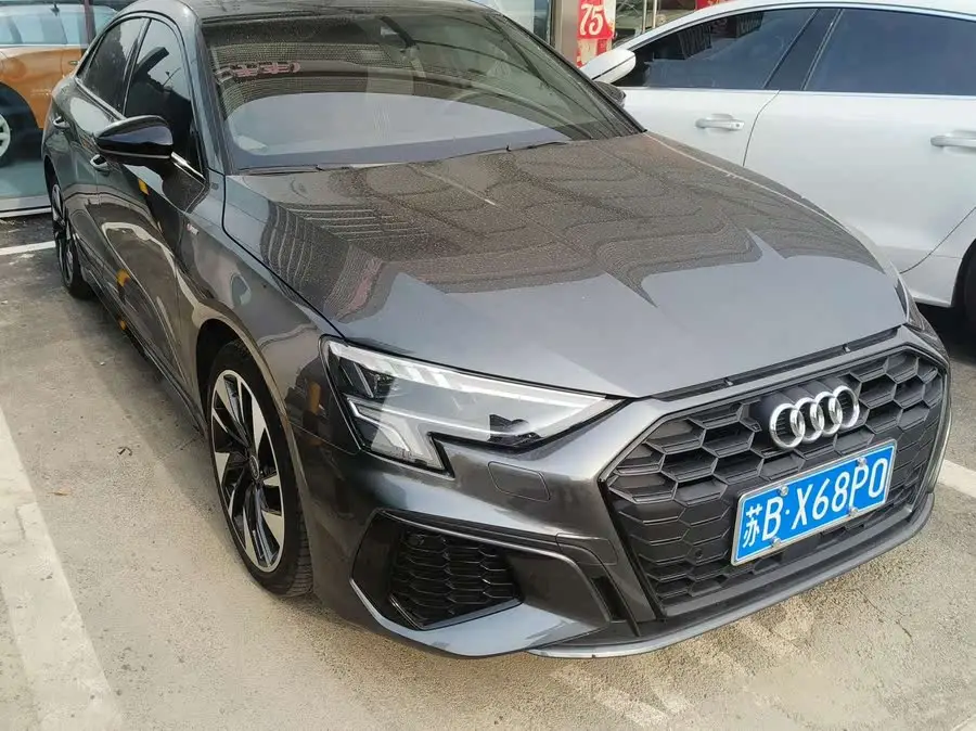 أودي A3 2022 A3L ليموزين 35 TFSI طراز رياضي أنيق