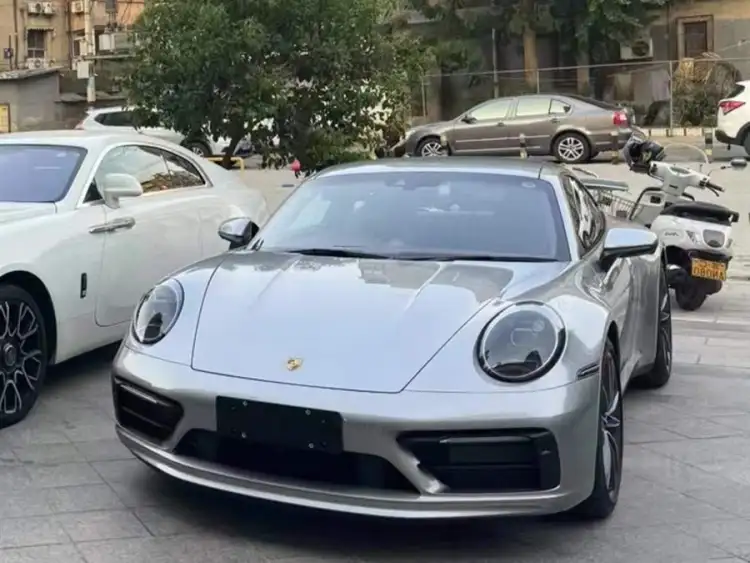 Porsche 911 2023 Carrera 3.0T