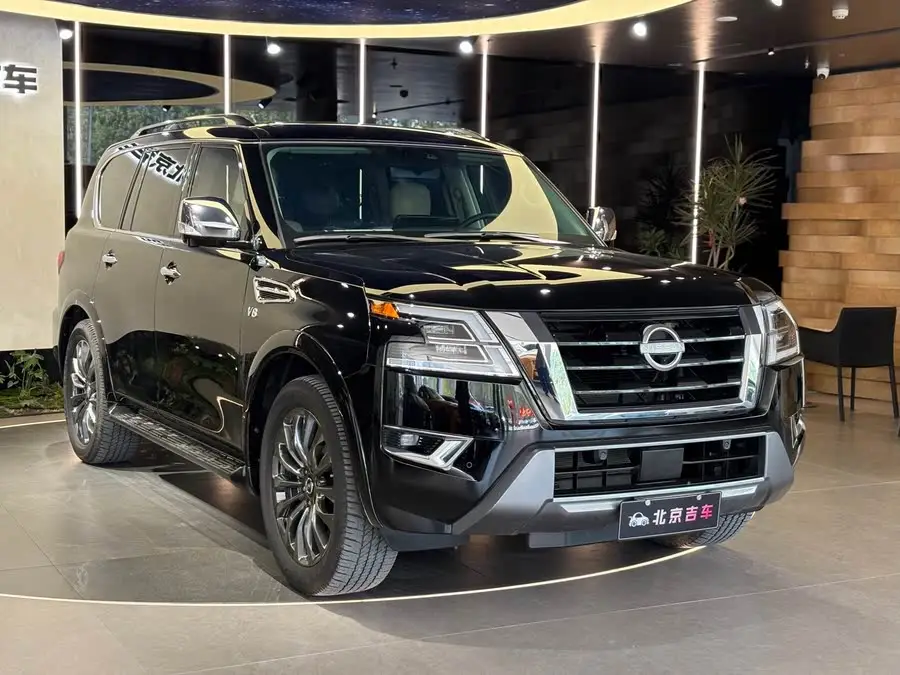 2023 نيسان أرمادا 5.6 لتر إصدار أسطول لا يقهر الرائد