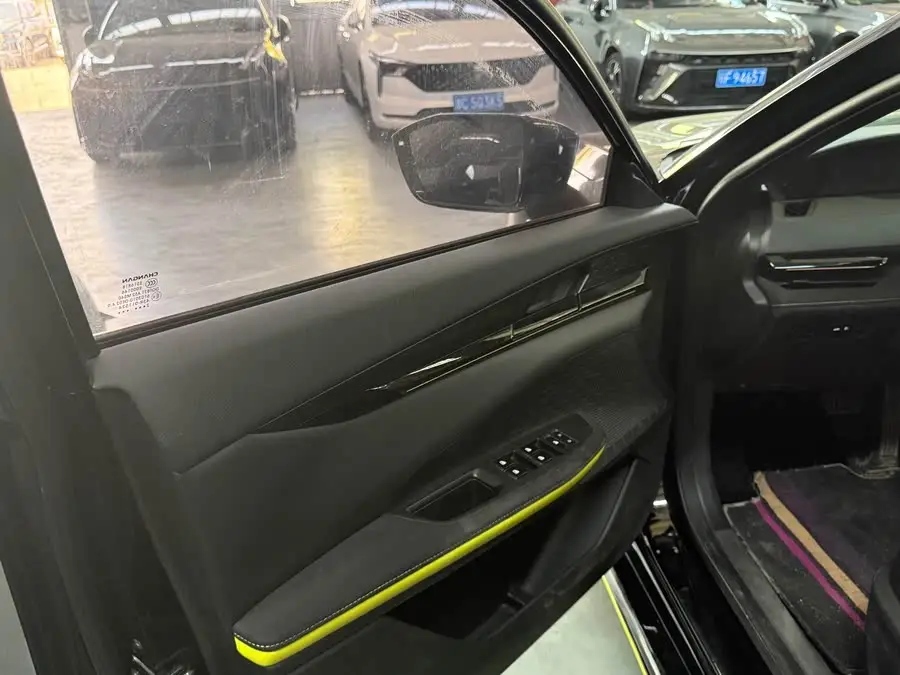 Changan UNI-V 2022 1.5T Sport Edition