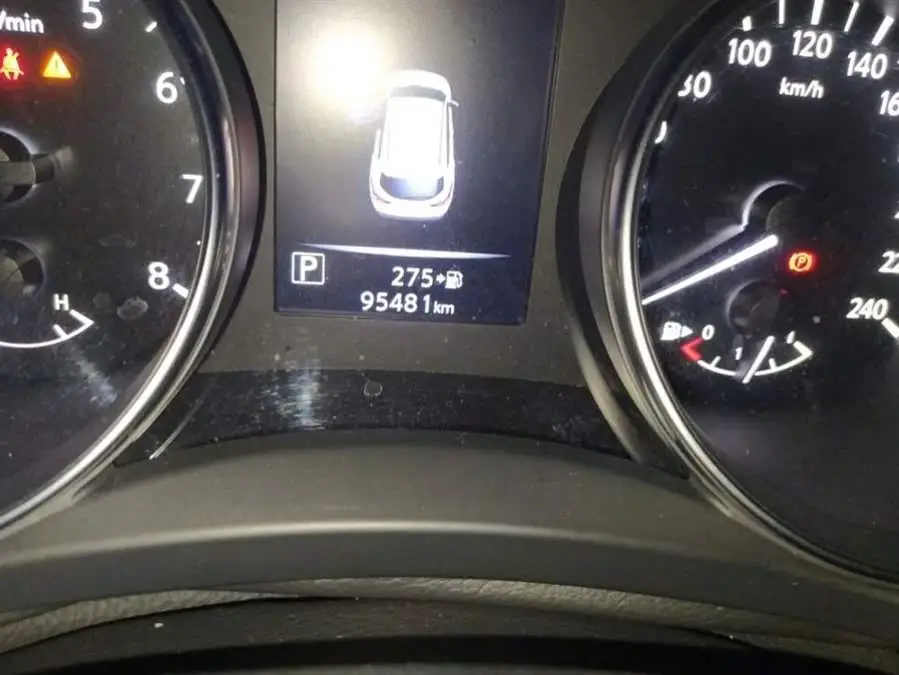 نيسان إكس-تريل 2019 2.0 لتر CVT النسخة الذكية