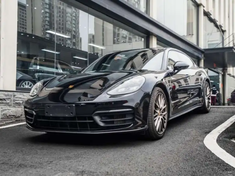 2022 Panamera 4 Executive Platinum Edition 2.9T