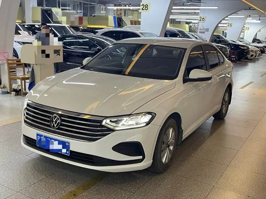 Lamando 2023 Model Facelift 1.5L Automatic Delight Edition