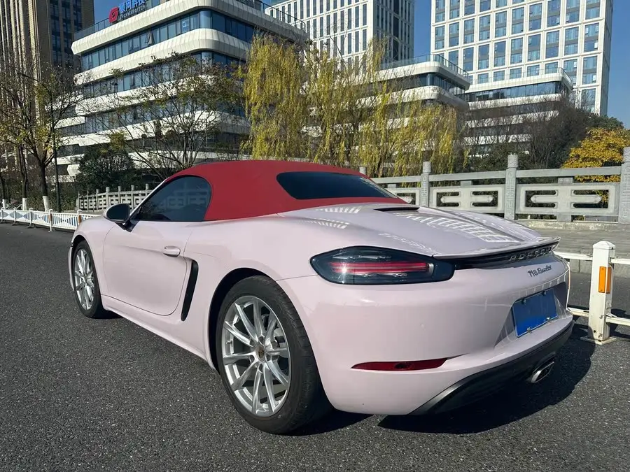 Porsche 718 2022 Model Boxster 2.0T