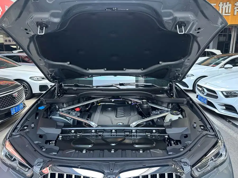 BMW X5 2022 Model Facelift xDrive 40Li M Sport Package