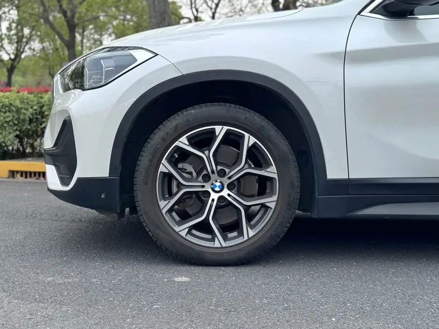 BMW X1 2021 Model Facelift sDrive25Li Leading Edition